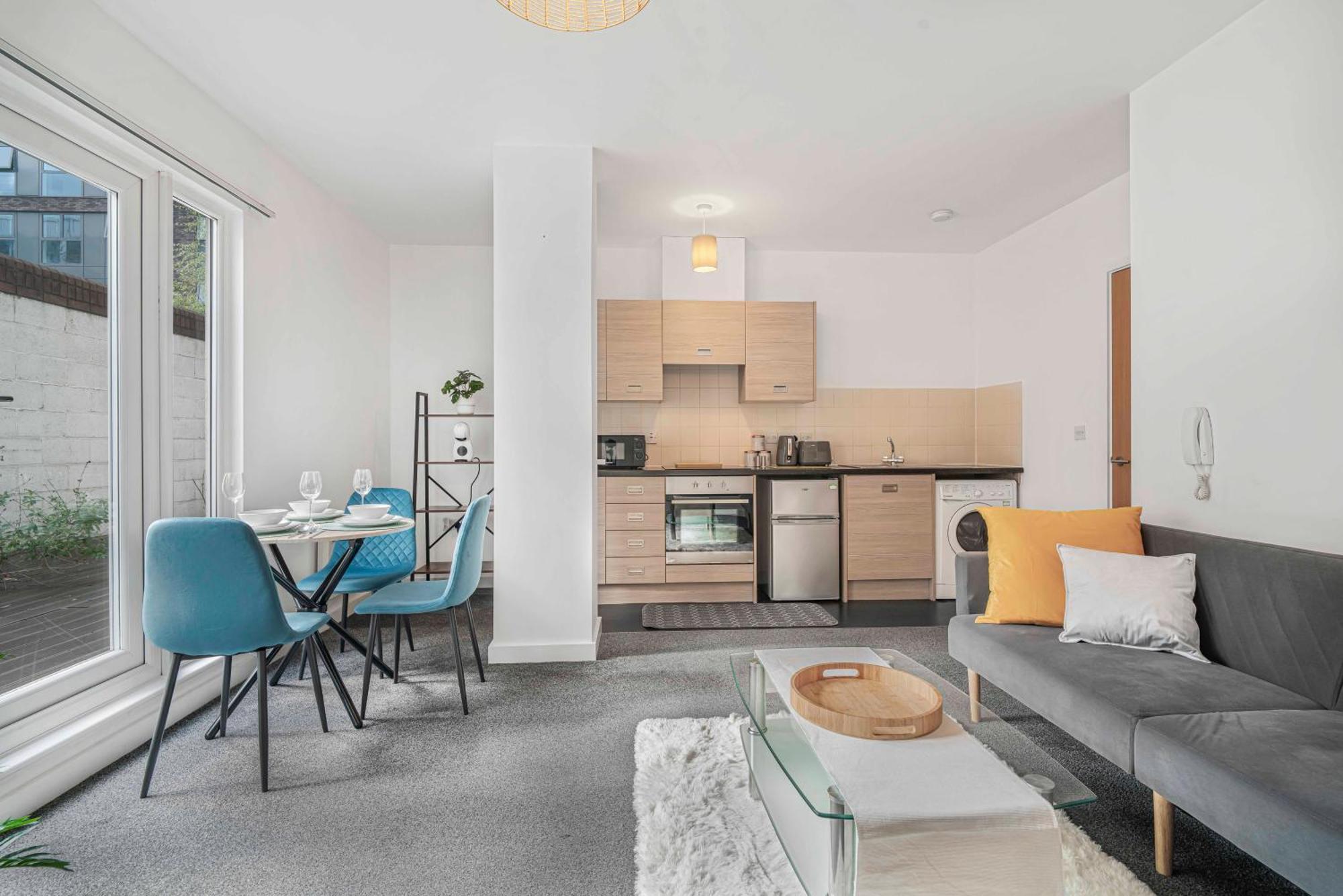 Apartment Old Trafford With Free Parking *